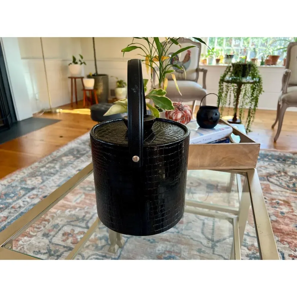 Vitnage Insulated Ice Bucket with Lid & Handle, Textured Reptile Black Barware